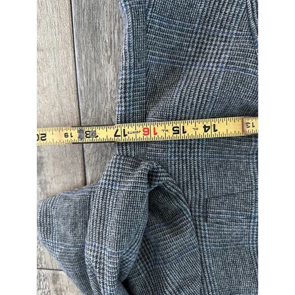 J.Crew Women's Regent Gray Plaid Gold Shield Button Surgeon Cuff Blazer Size 2 - Picture 5 of 9